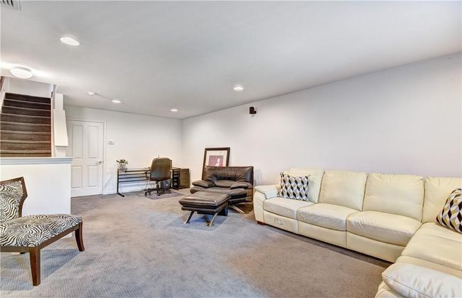 15 High Ridge Ln, Condo with 2 bedrooms, 3 bathrooms and null parking in Middletown NY | Image 21