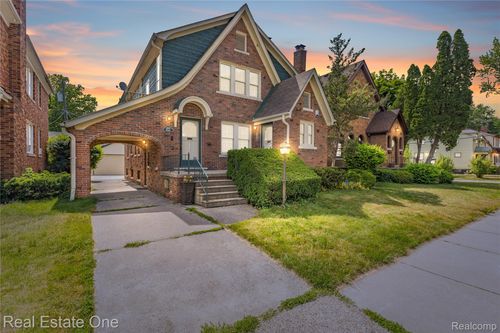 4205 Haverhill St, Detroit, MI, 48224-3552 | Card Image