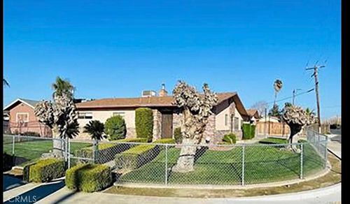 714 El Toro Dr, Bakersfield, CA, 93304-4009 | Card Image