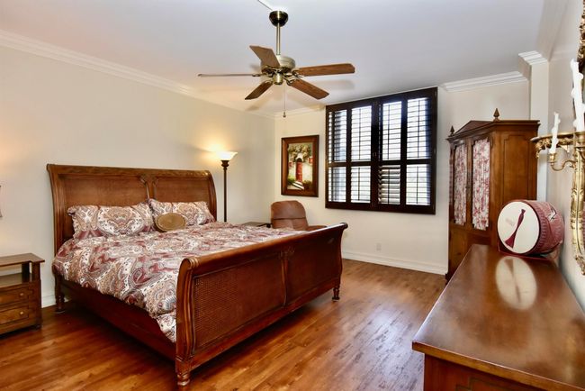 APT-109 - 1155 Hillsboro Mile, Condo with 2 bedrooms, 3 bathrooms and null parking in Hillsboro Beach FL | Image 31