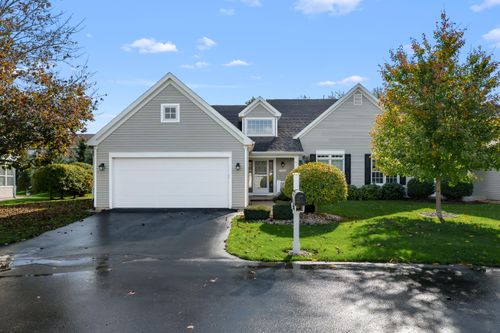 7961 Kilmory Cir, Portage, MI, 49024-4876 | Card Image