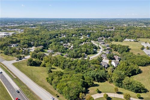 1548 Timber Ridge Dr, Liberty, MO, 64068-3550 | Card Image