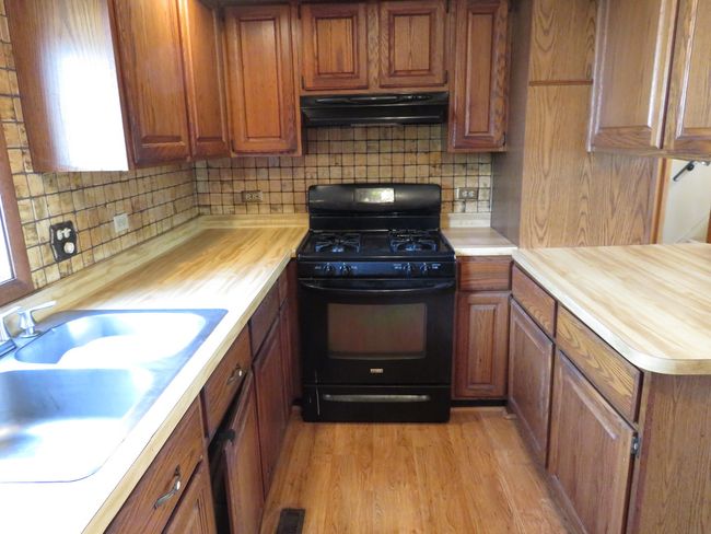315 Blackstone St, House other with 3 bedrooms, 2 bathrooms and 2 parking in Thornton IL | Image 8