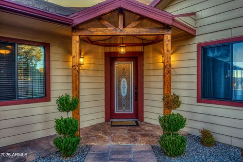 981 Oak Grove Rd, Show Low, AZ, 85901-4082 | Card Image