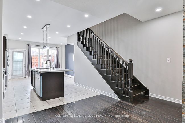 360 Cornell Rouge Blvd, House attached with 4 bedrooms, 4 bathrooms and 1 parking in Markham ON | Image 14
