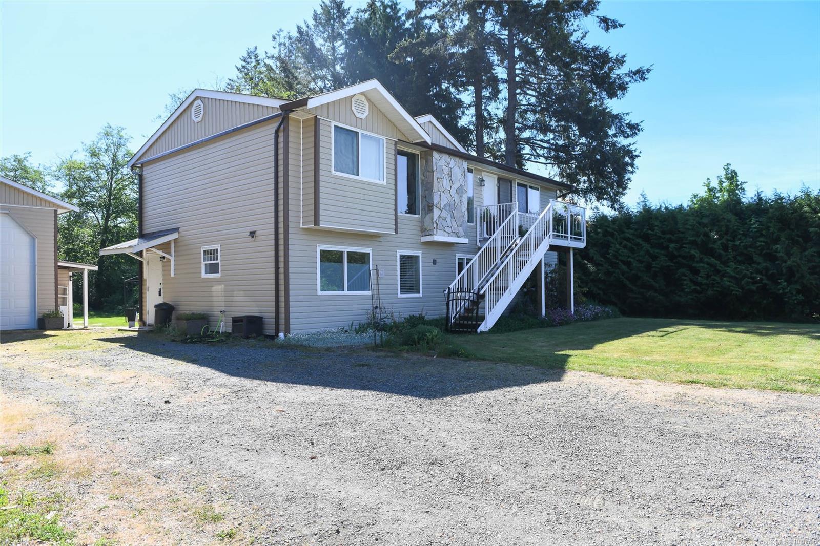 Residential in Comox 2