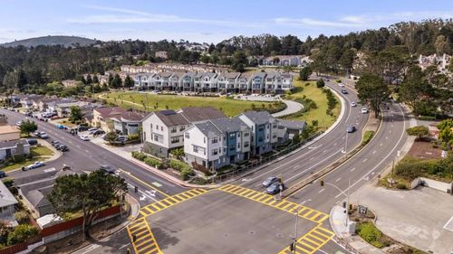 2637 Bantry Ct, South San Francisco, CA, 94080-5213 | Card Image