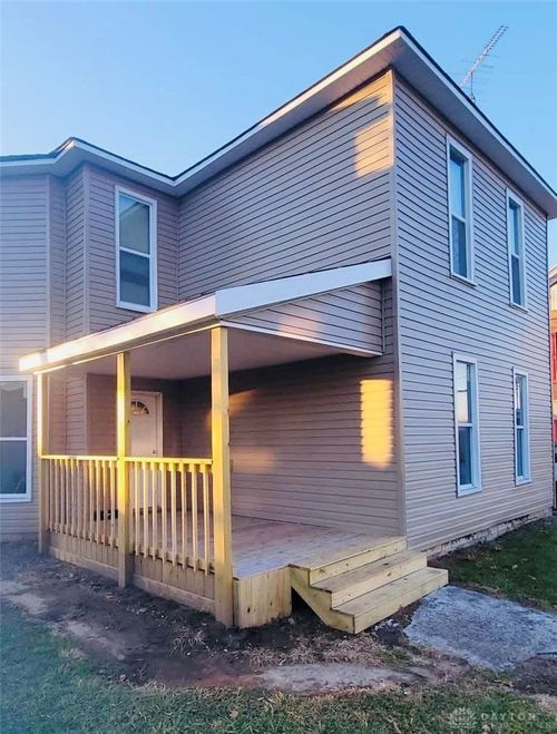 208 N Washington St, New Paris, OH, 45347-1154 | Card Image