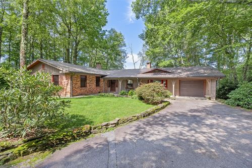 109 Pinecrest Rd, Highlands, NC, 28741-8658 | Card Image