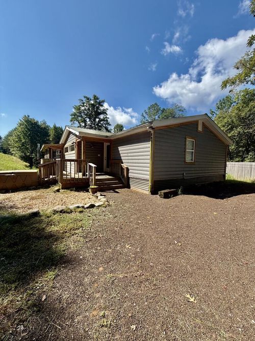 390 Haddock Dr, Blue Ridge, GA, 30513-4848 | Card Image