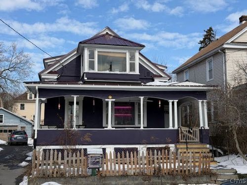 327 Robinson Street, Syracuse, NY, 13203 | Card Image