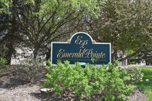 18525 Emerald Cir, Brookfield, WI, 53045-0602 | Card Image