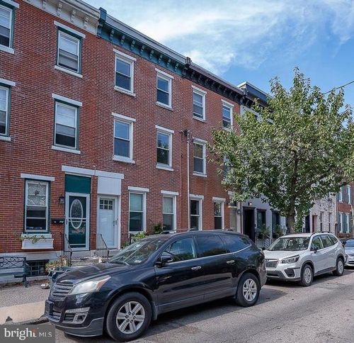 720 Shirley St, PHILADELPHIA, PA, 19130-2826 | Card Image