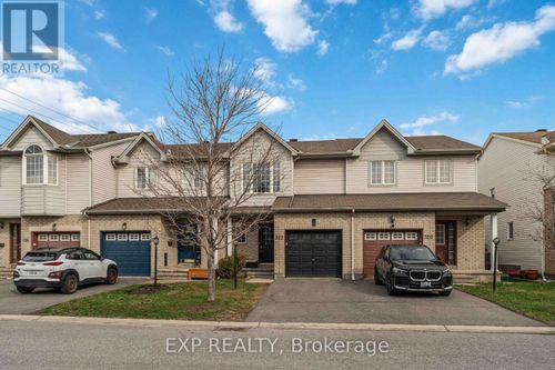 322 Copperfield Crescent E, Ottawa, ON, K2J0L2 | Card Image