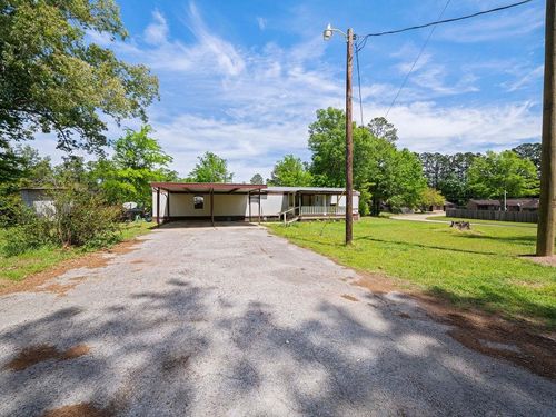 1412 San Augustine St, Center, TX, 75935-4555 | Card Image