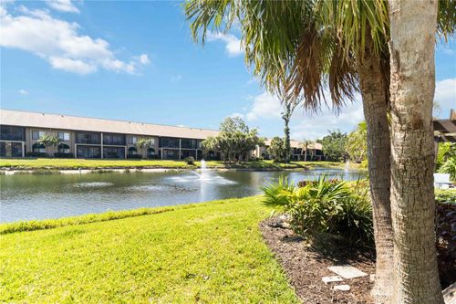 5624-5624 Ashton Lake Dr, SARASOTA, FL, 34231-6263 | Card Image