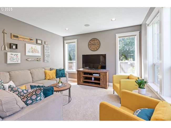4434 Sw Country Club Dr, House other with 4 bedrooms, 3 bathrooms and 3 parking in Corvallis OR | Image 5