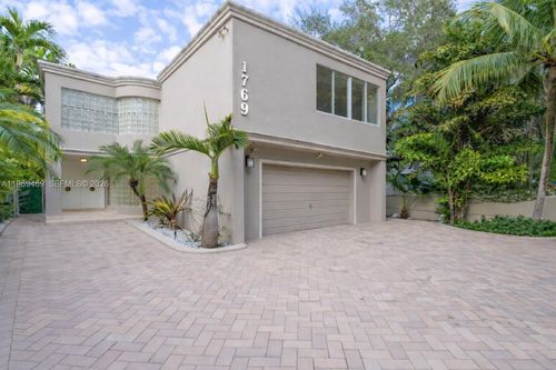 0-1769 Wa Kee Na Dr, Miami, FL, 33133-2437 | Card Image