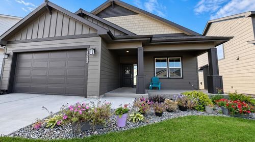 1542 W Okanogan Ave, Post Falls, ID, 83854-9042 | Card Image