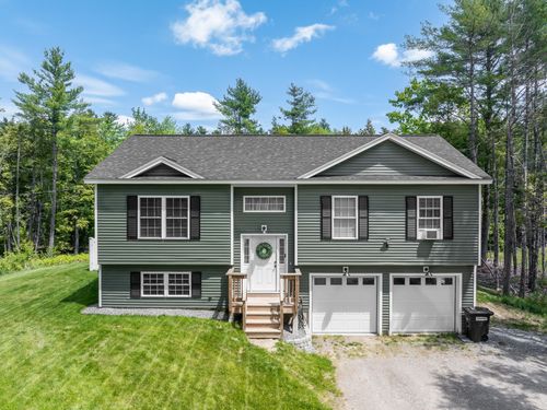 37 Conners Ave, Hermon, ME, 04401-0713 | Card Image