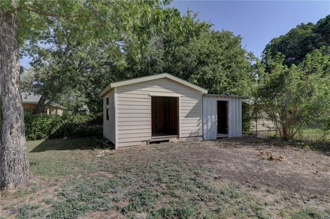 153 E Norway St, House other with 3 bedrooms, 1 bathrooms and 3 parking in Walnut Springs TX | Image 22