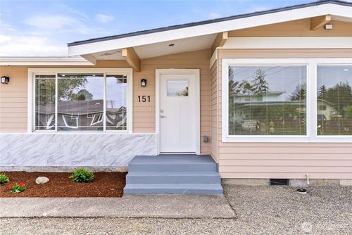 151 W Sprague Ave, Westport, WA, 98595-9608 | Card Image