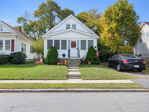 15 Baldwin St, East Providence, RI, 02914-1401 | Card Image