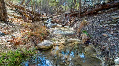 214 Hazelett Dale Rd, Kerrville, TX, 78028-9264 | Card Image