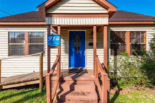 914 S Hill St, Alvin, TX, 77511-3327 | Card Image