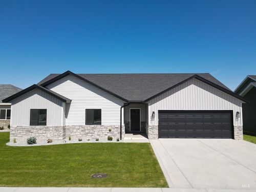 2441 Dorchester Ave, Burley, ID, 83318-2526 | Card Image