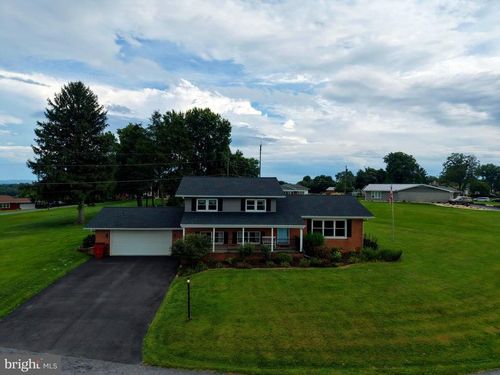 25 Kensington Dr, CHAMBERSBURG, PA, 17201-8339 | Card Image
