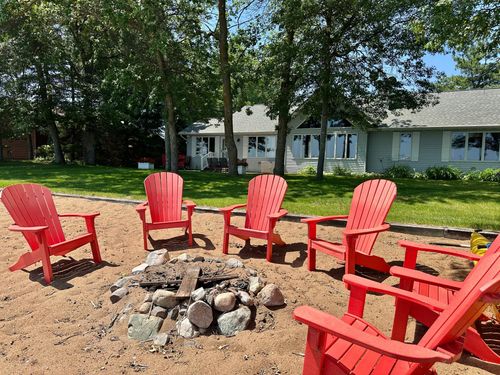 9186 W Traders Bay Trl Nw, Walker, MN, 56484-2664 | Card Image