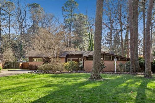 106 Cove Cres, Yorktown, VA, 23692-3519 | Card Image