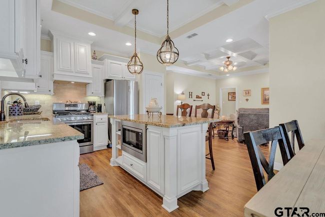 1216 Cobblestone Ct, House other with 3 bedrooms, 2 bathrooms and null parking in Carthage TX | Image 12