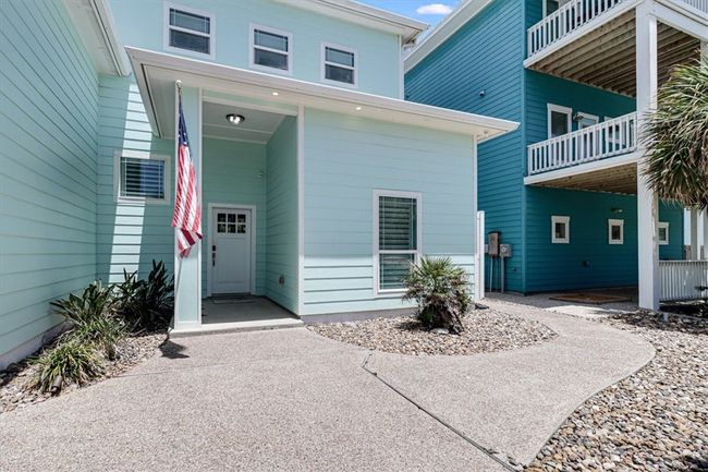 Front door entrance | Image 4