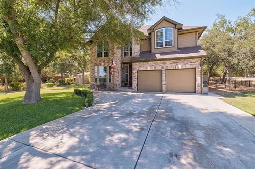 227 Primrose Dr, Kyle, TX, 78640-8851 | Card Image