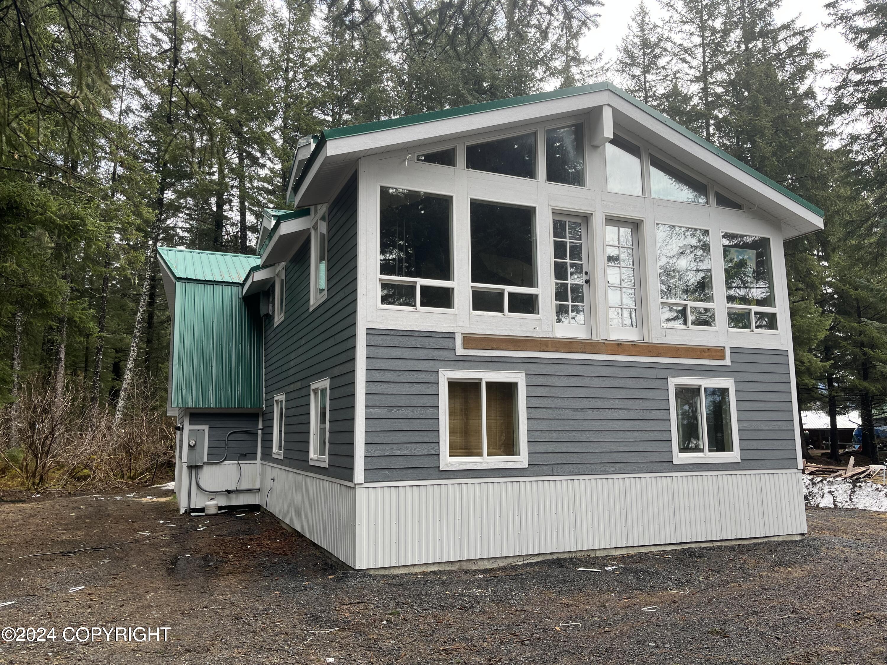Shady Ln, Seward, AK 99664