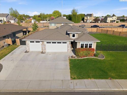 2576 Tiger Ln, Richland, WA, 99352-8864 | Card Image