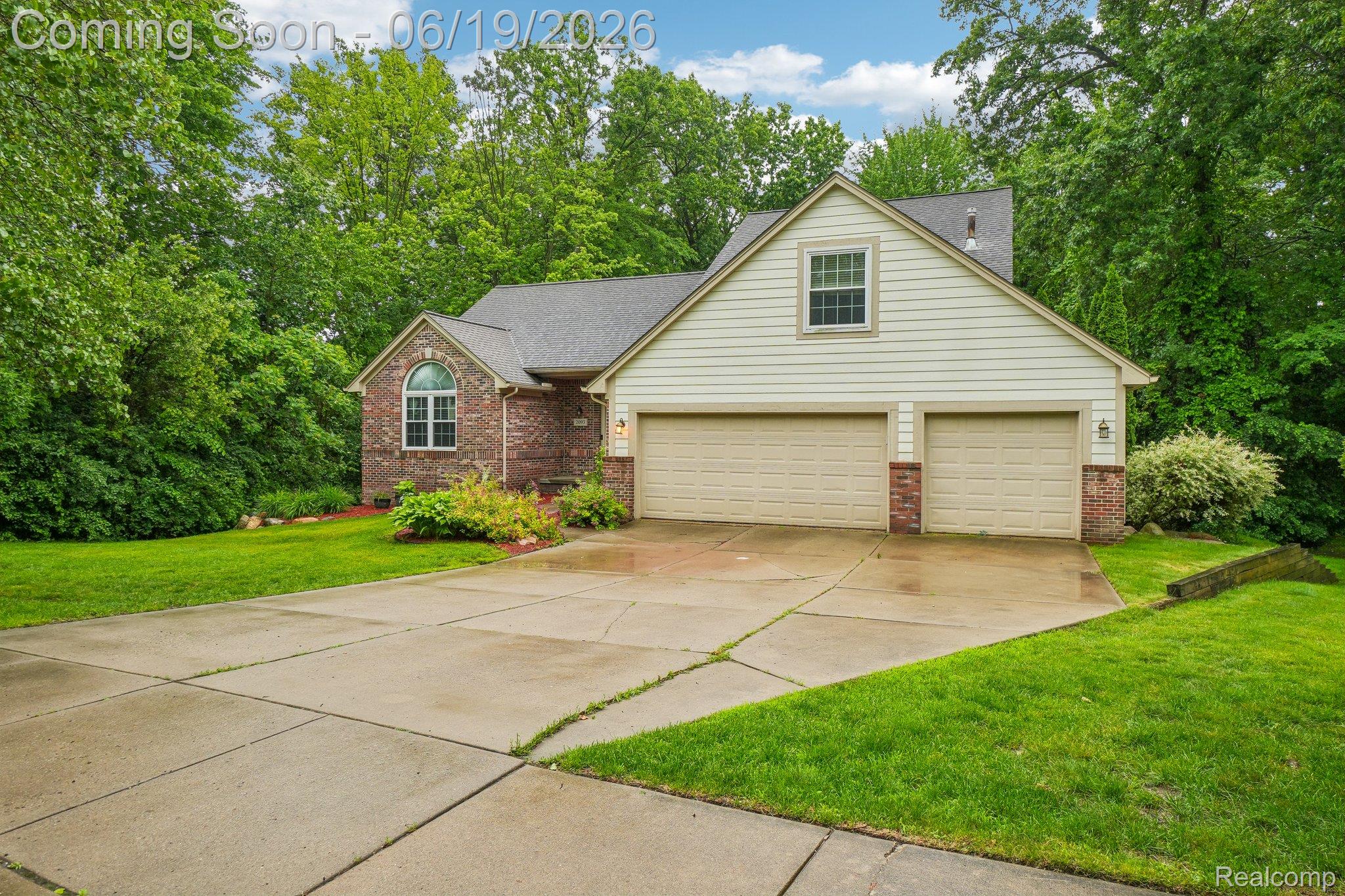 Residential in Waterford Charter Township 2
