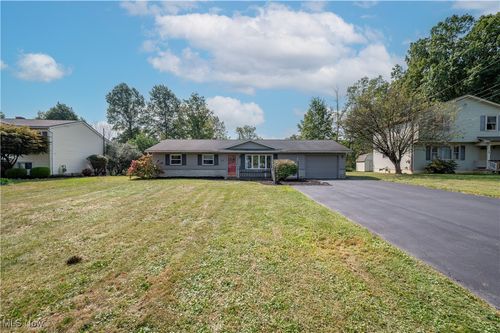 4643 Warwick Dr S, Canfield, OH, 44406-9271 | Card Image