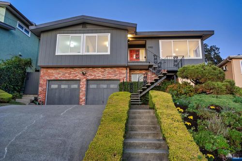 5955 Ralston Ave, Richmond, CA, 94805-1105 | Card Image