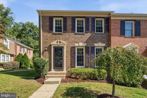 3715 Mount Airey Ln, ANNANDALE, VA, 22003-1549 | Card Image