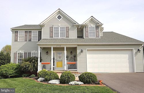 17734 Jennifer Ln, Hagerstown, MD, 21740-9104 | Card Image