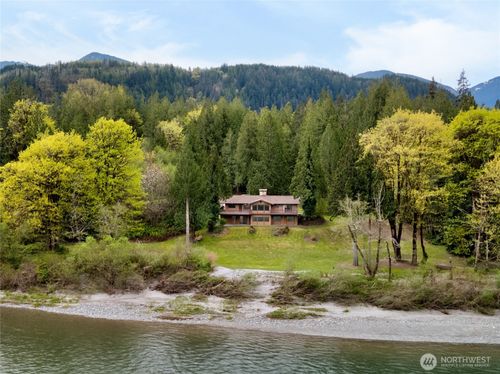 7337 Skagit View Dr, Concrete, WA, 98237-9344 | Card Image