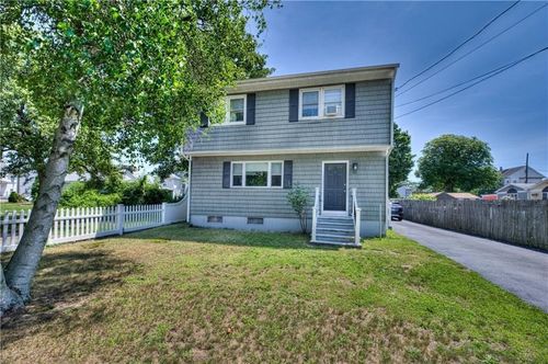 16 Arlington Ave, Warren, RI, 02885-1906 | Card Image