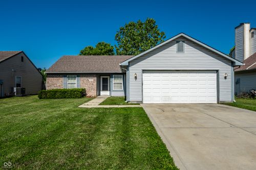 12956 Shandon Ln, Fishers, IN, 46038-9245 | Card Image