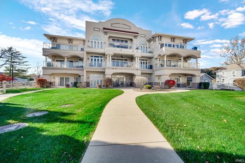 318 E Jefferson St, Culver, IN, 46511-1508 | Card Image