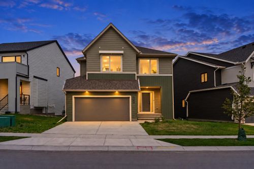 2030 Fowler Rd Sw, Airdrie, AB, T4B5M2 | Card Image