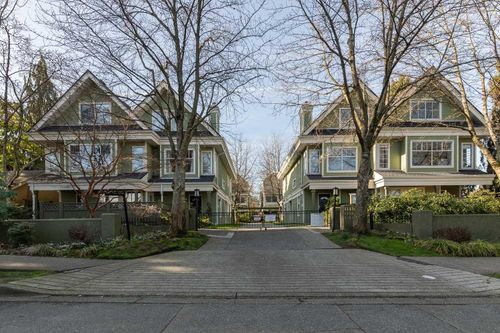 15-4157 Sophia St, Vancouver, BC, V5V3V4 | Card Image