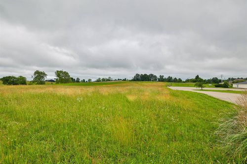 52 Bishop Ridge Rd, Falmouth, KY, 41040-7074 | Card Image
